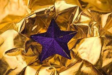 科幻题材回合制游戏《威赫战线》将于2026年2月5日登陆PC端 免费试玩版现已发布!